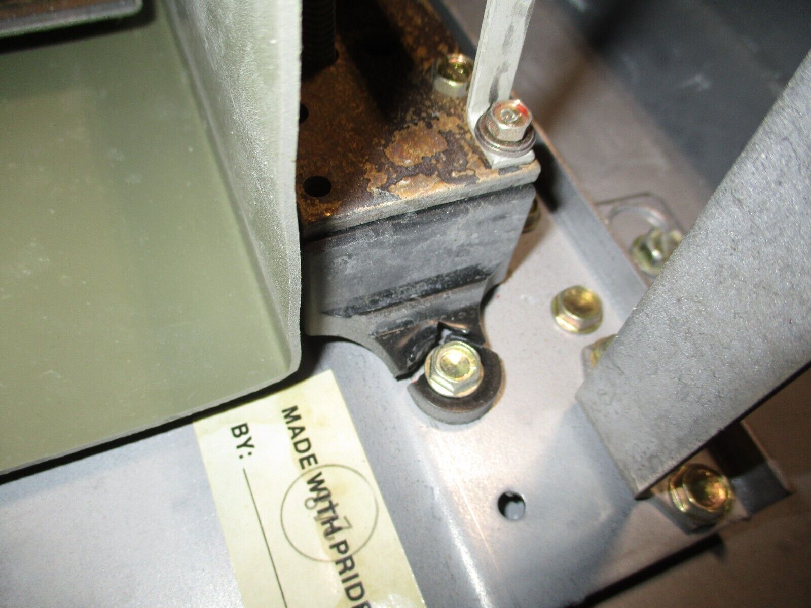 GE Main Lug Breaker Panel AEF3301MTX 125A Max 480/277V 3Ph 4W 30-Slot Used