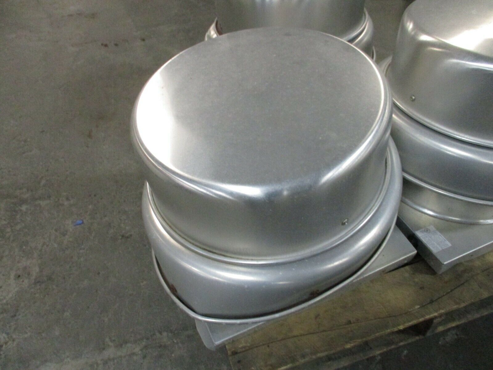 Greenheck Exhaust Fan G-120-A-X *Dented Base & Side* Used