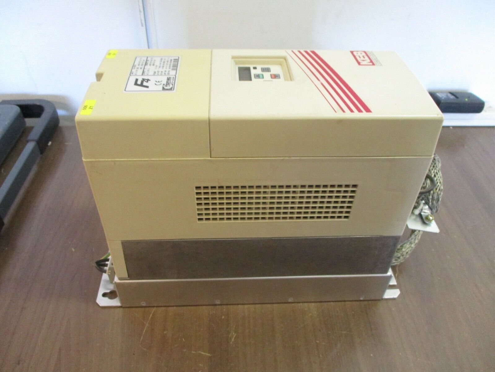 Homag KEB Combivert F4 AC Drive 14.F4.C1E-4A01/1.4 7.5kW/10HP 3Ph Used