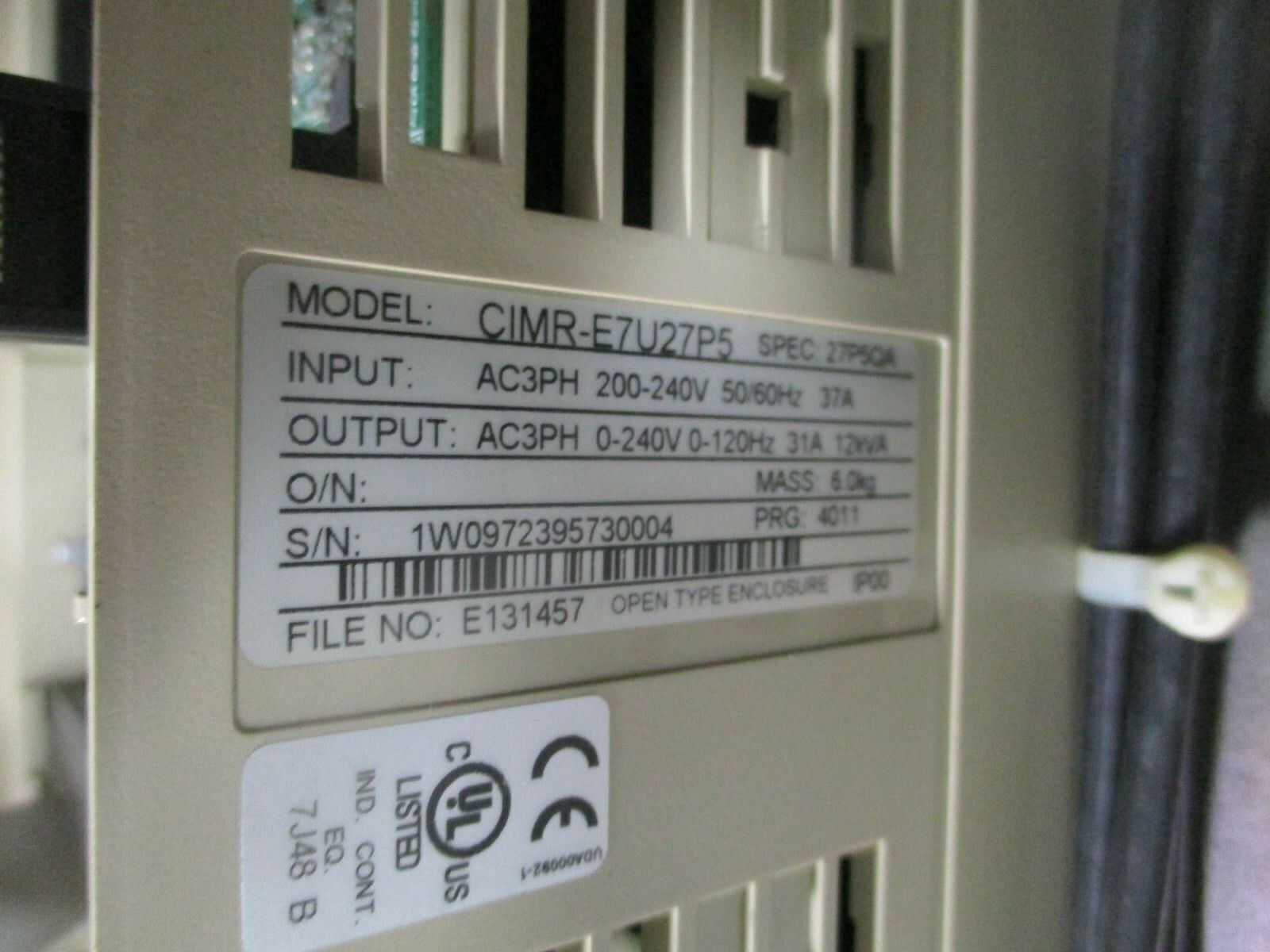 Yaskawa E7 AC Drive w/ Bypass E7LVA028CGX 15HP 3Ph 240V Used