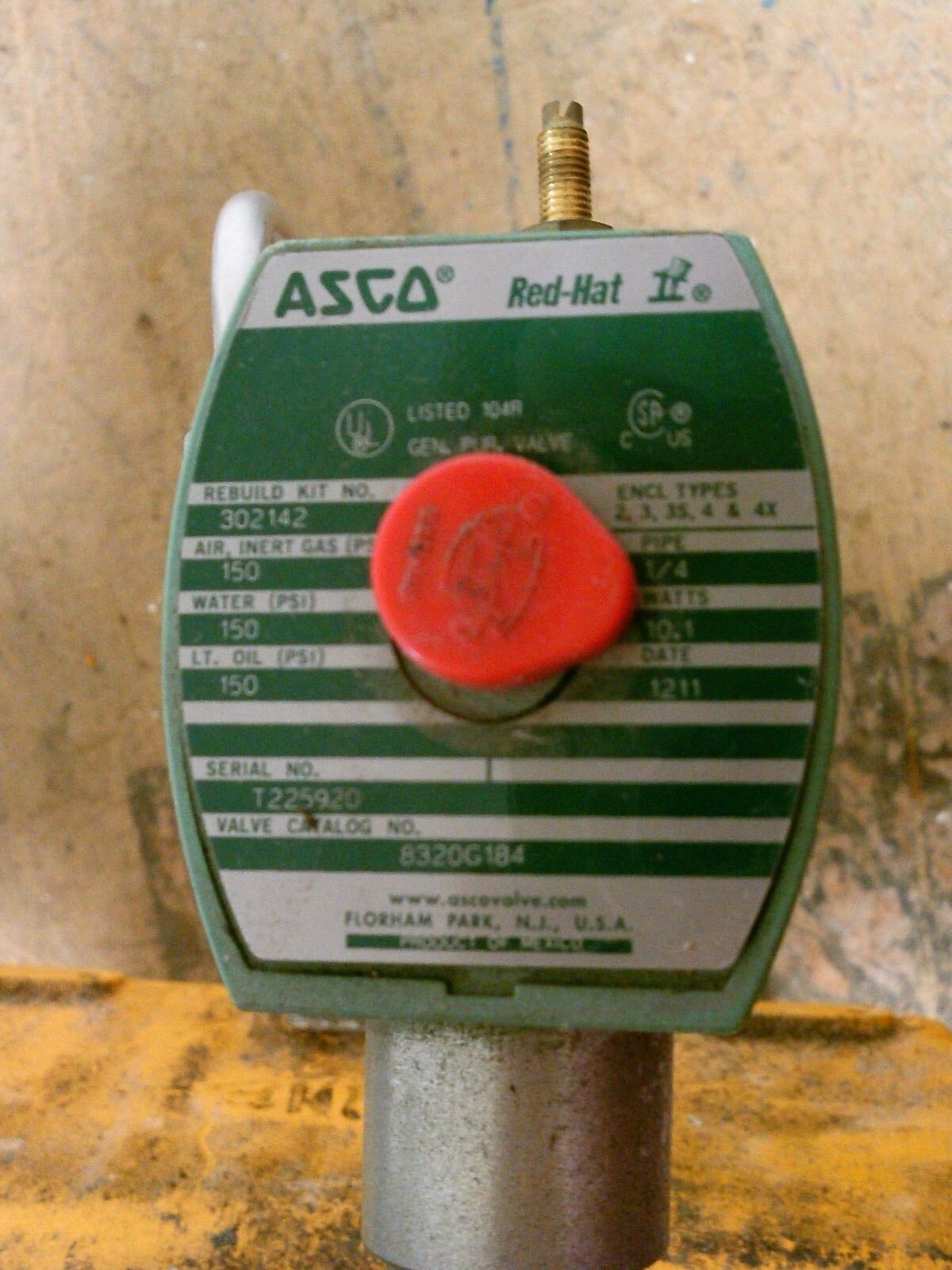 Hytork 221 Actuator w/ Accutrak Dual Display Monitor EIA-0221-S80-A00 116PSI Max