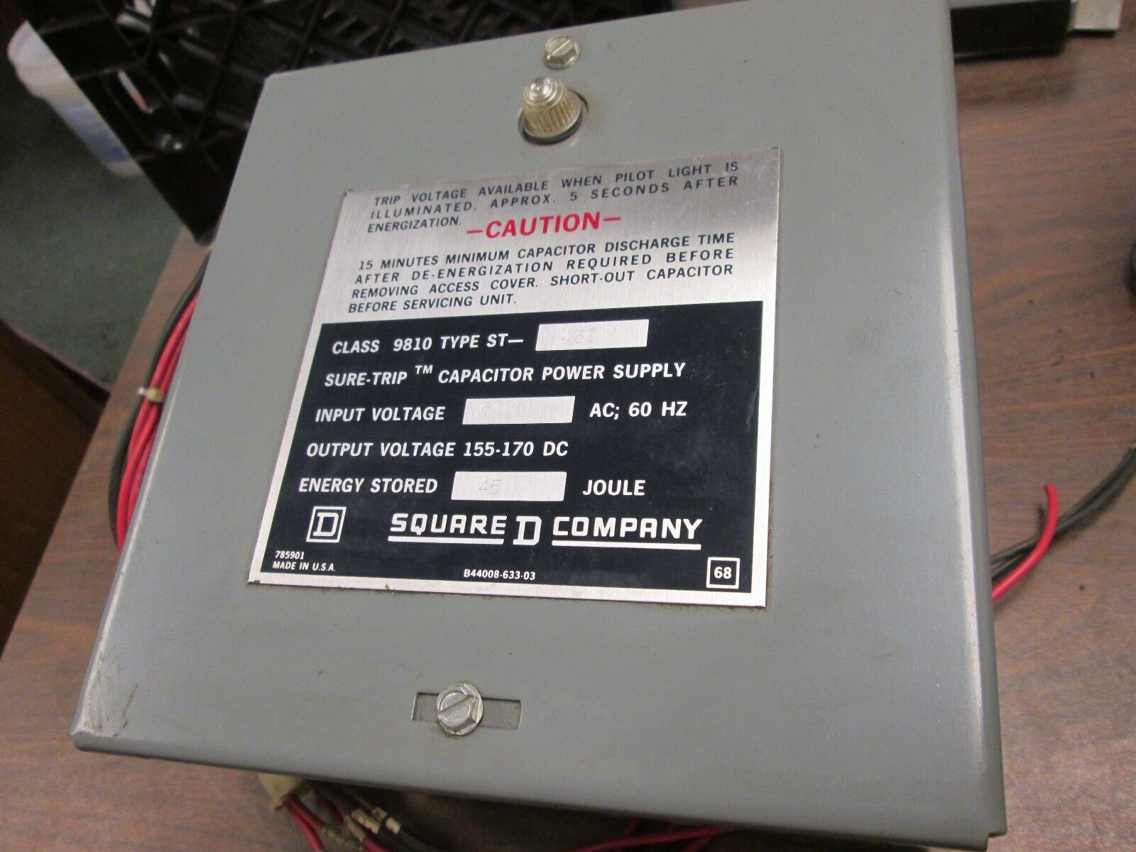 Square D Sure-Trip Power Supply 9810 ST-460 IN: 600VAC 60Hz OUT: 155-170VDC Used