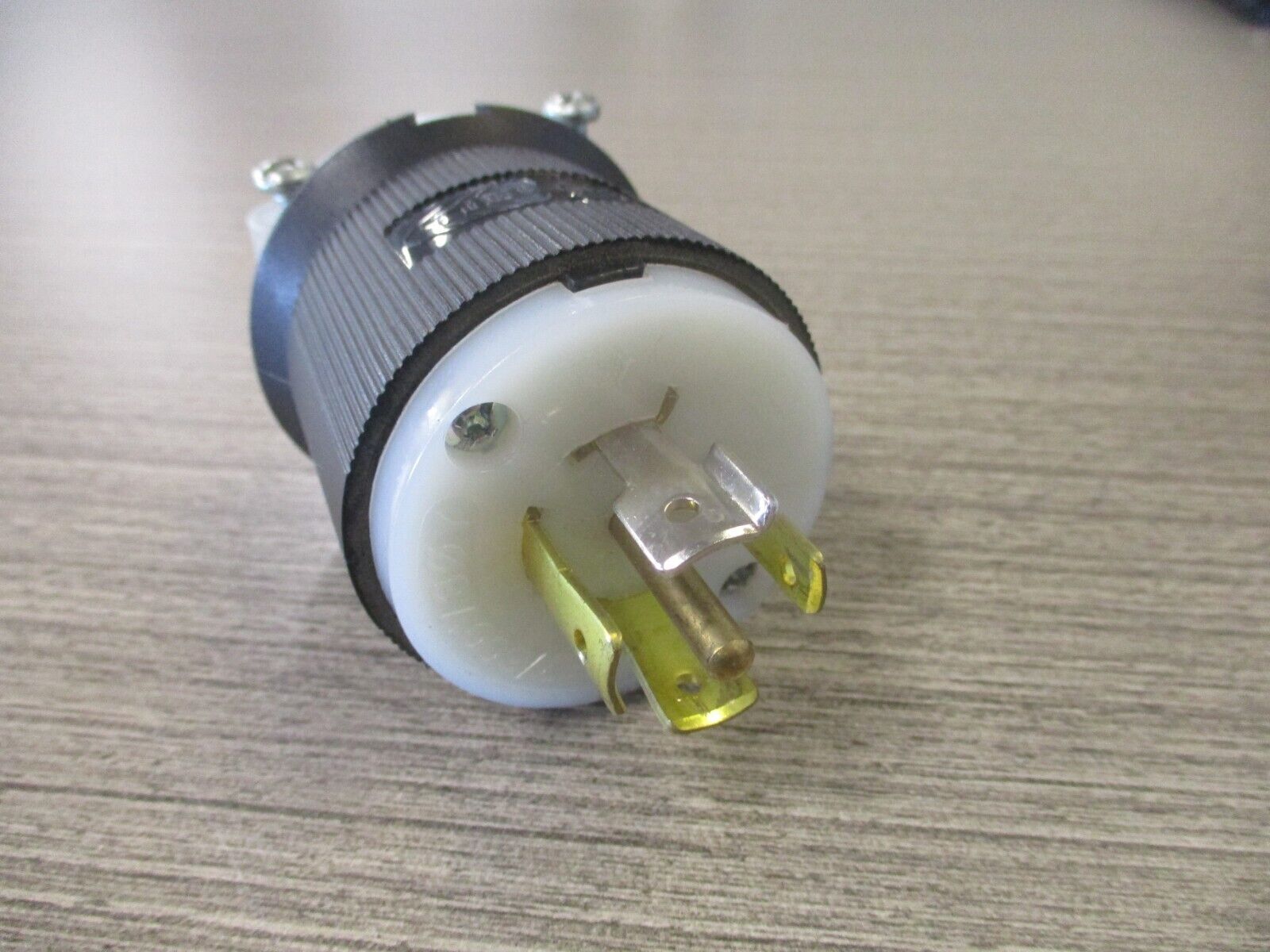 Hubbell Plug HBL2531 20A 347/600V 3Ph Used