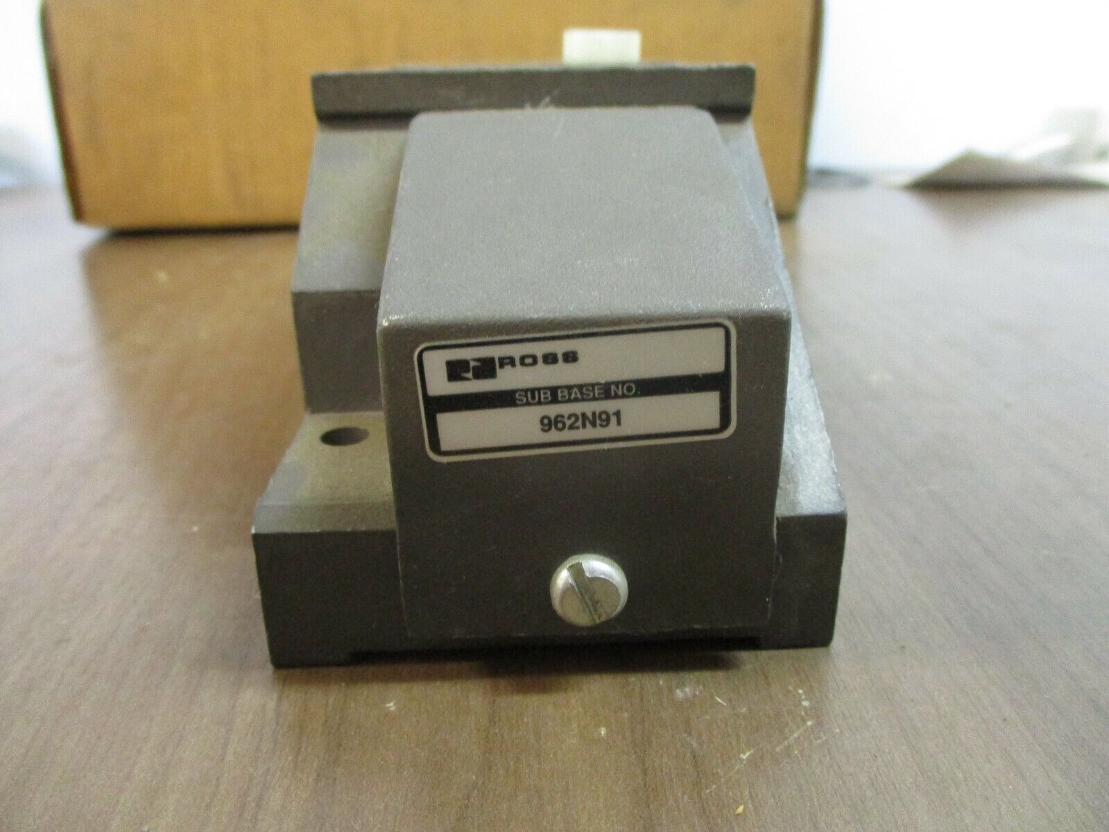 Ross Valve Manifold 962N91 New Surplus