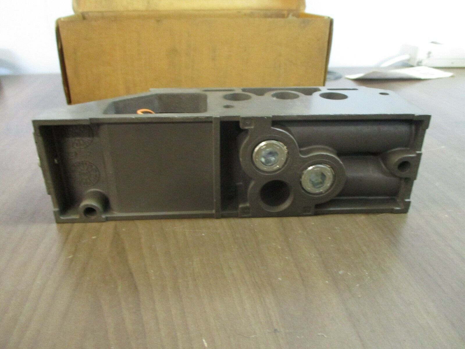 Ross Valve Manifold 962N91 New Surplus