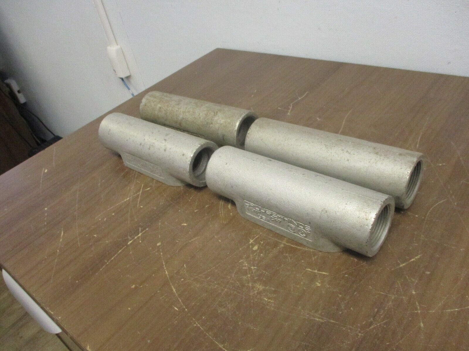 Crouse-Hinds Conduit Body C47 Size: 1-1/4" Used **Lot of 4**