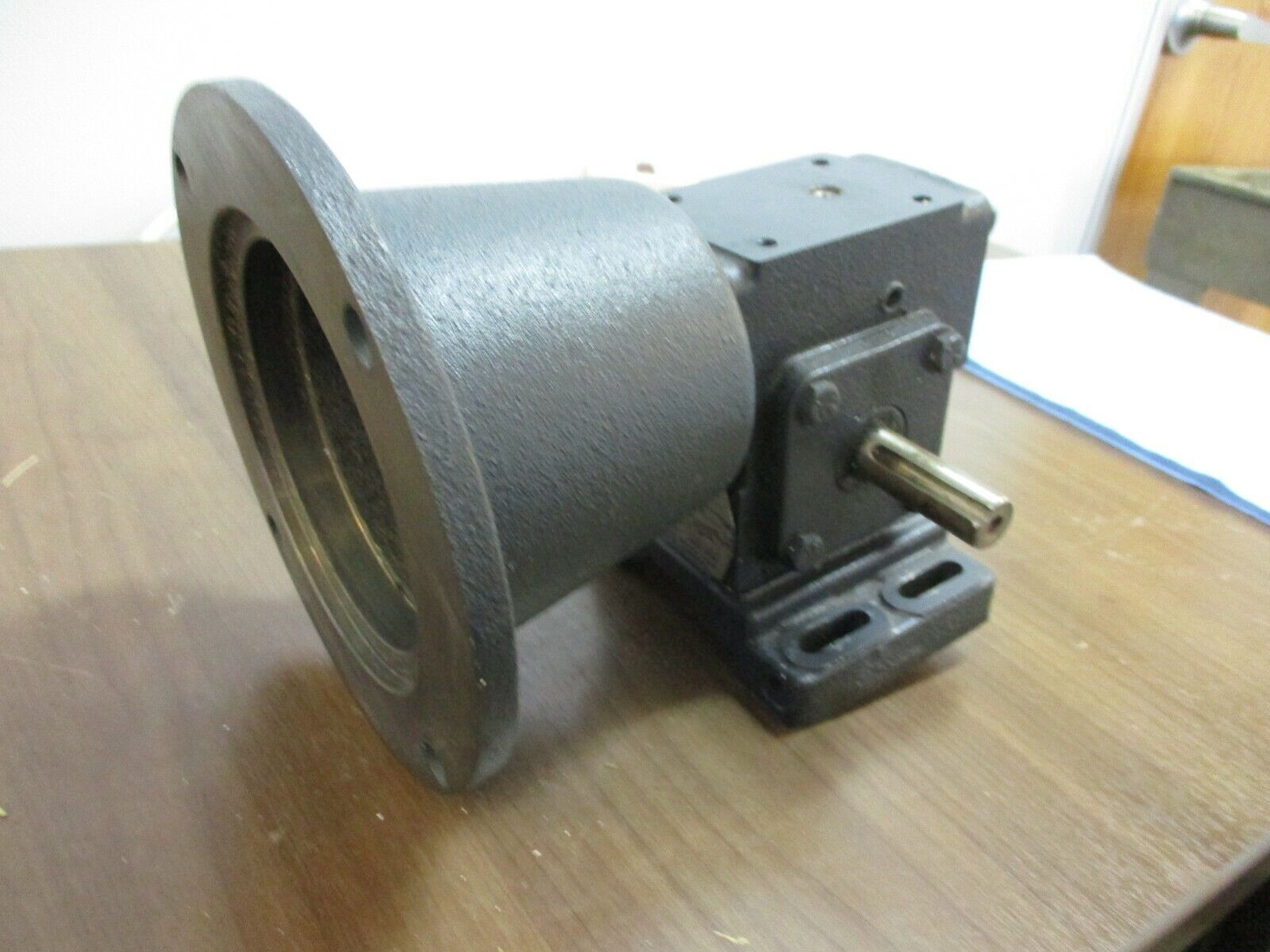 Hub City Model 131 Gear Reducer 0220-60019-131 Ratio: 5:1 Used