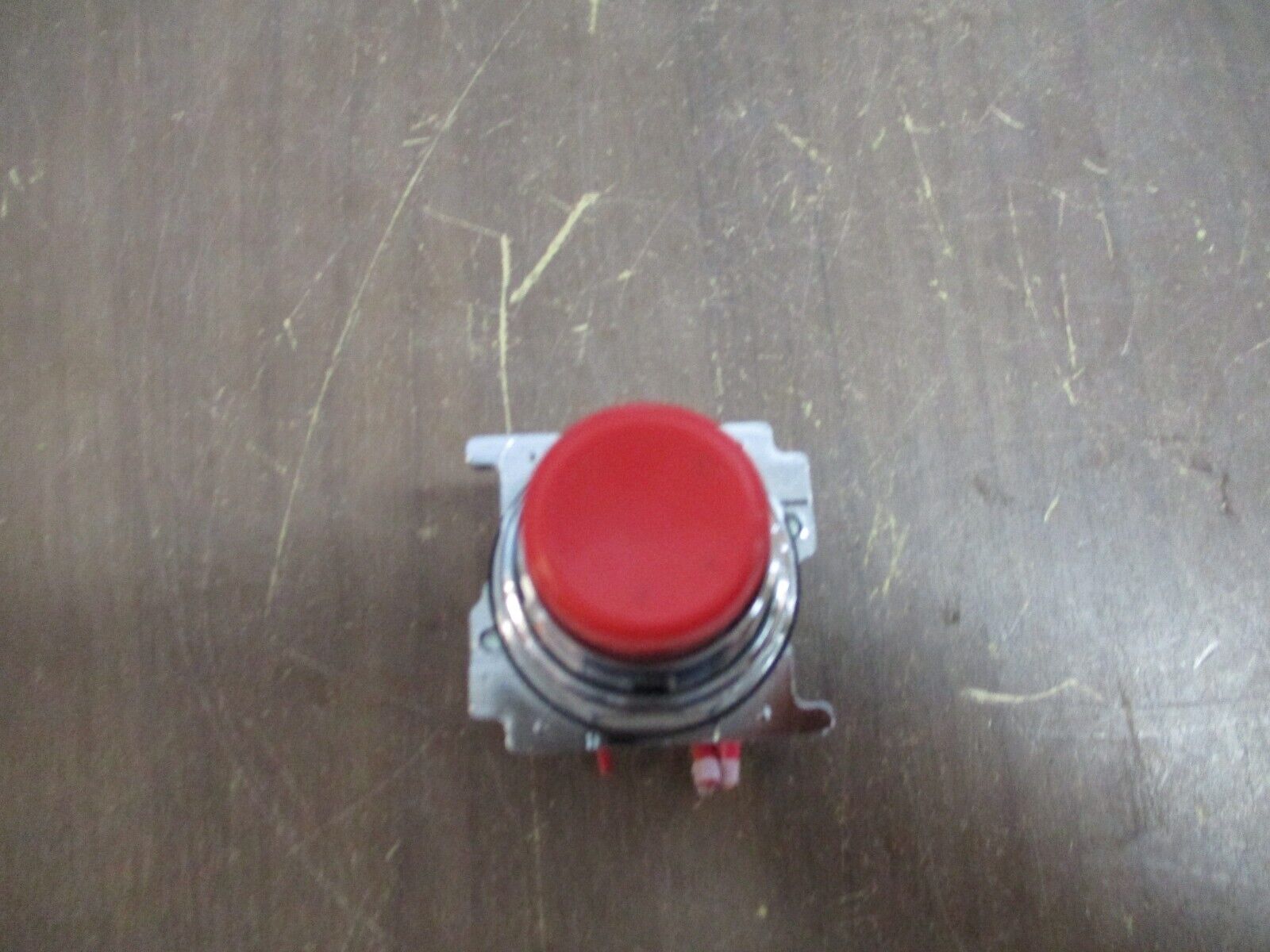 Cutler-Hammer Push Button 10250T/91000T Red Used