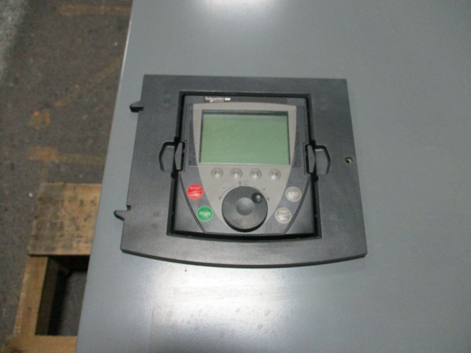 Square D E-Flex Altivar AC Drive 8839 EFDQG4VY ATV61HD37N4 60HP 3Ph 460V Used