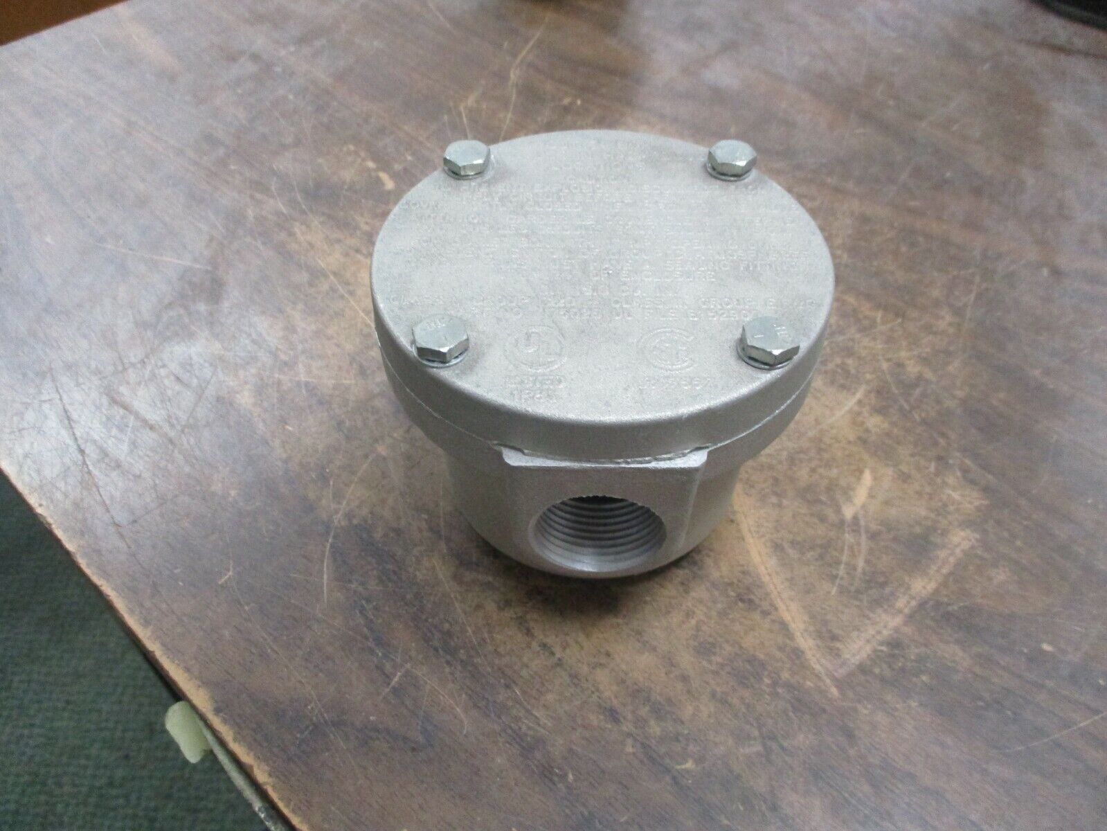 Crouse-Hinds Explosion Proof Outlet Box 175026 Used