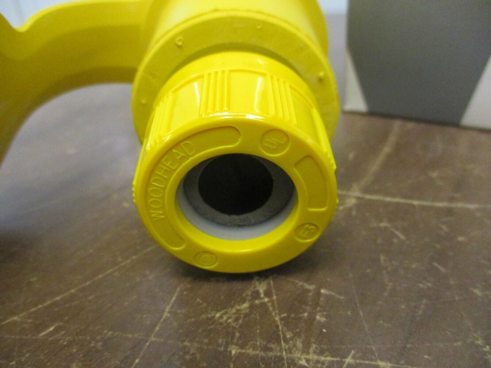 Daniel Woodhead Watertite Connector 27W47 20A 125V Nema L5-20 New Surplus