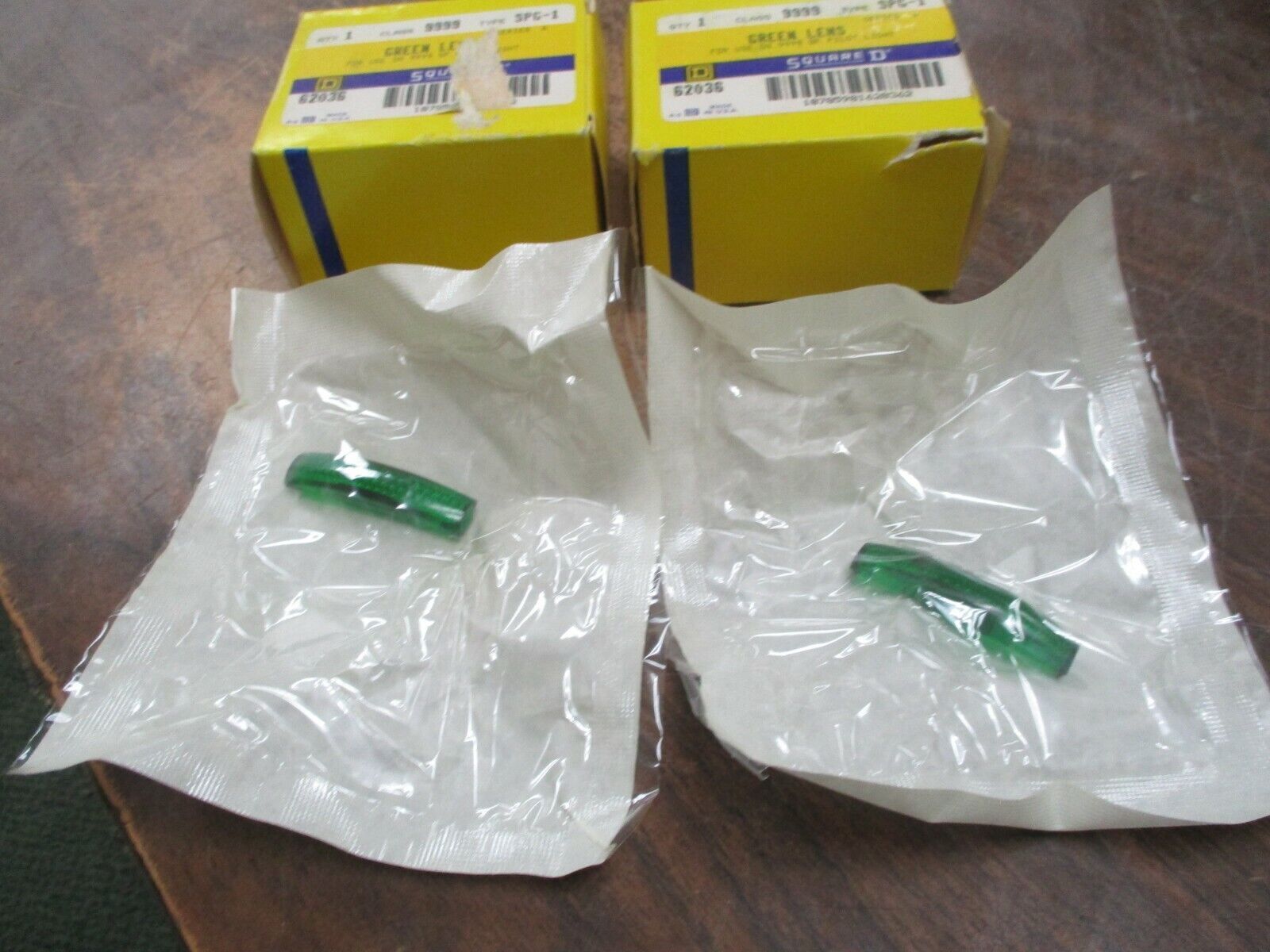 Square D Green Lens 9999 SPG-1 Ser. A For Use on 9999 SP Pilot Light New Surplus