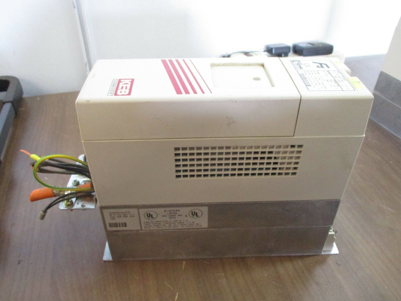 Homag KEB Combivert F4 AC Drive 05.F4.C1D-4A01/1.4 0.37kW/0.5HP 3Ph Used
