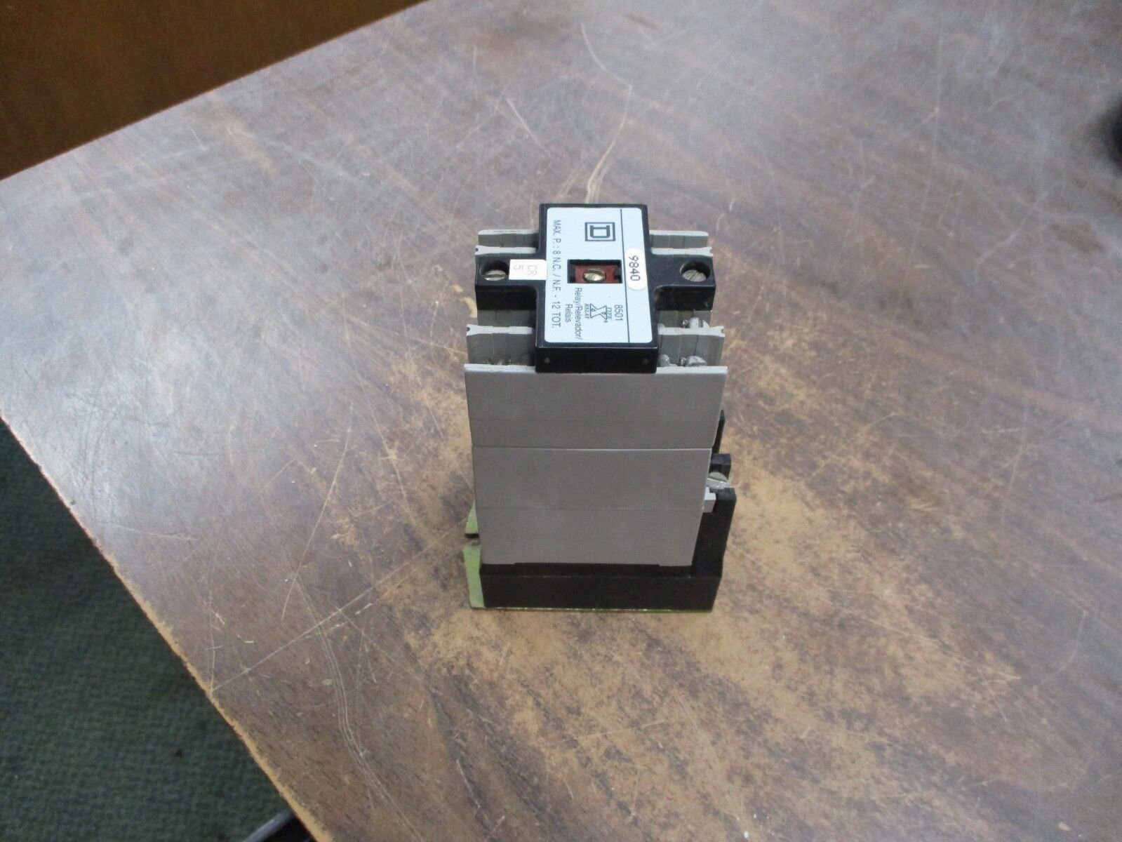 Square D Type X Control Relay 8501 X0 80 9840 Ser. A 120V Coil 20A 600V Used