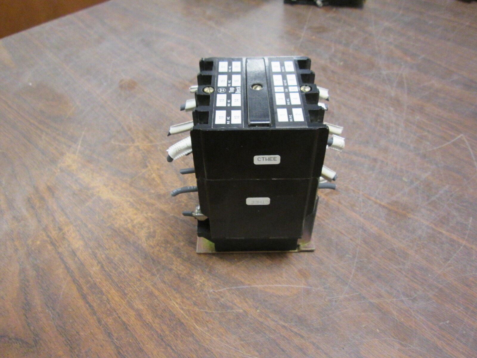 Westinghouse Control Relay w/ 4 Pole Adder AR4A 766A023G01 120V Coil 10A 600V