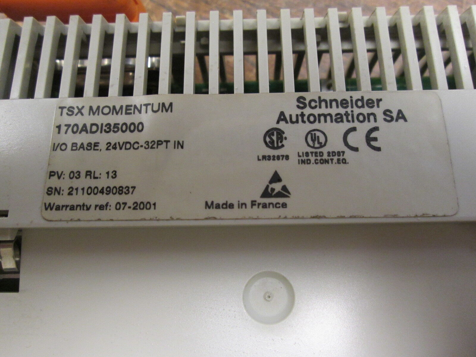 Schneider TSX Momentum Comm Module w/ Base 170PNT11020 PV:03 RL:79 SV:01.01 Used