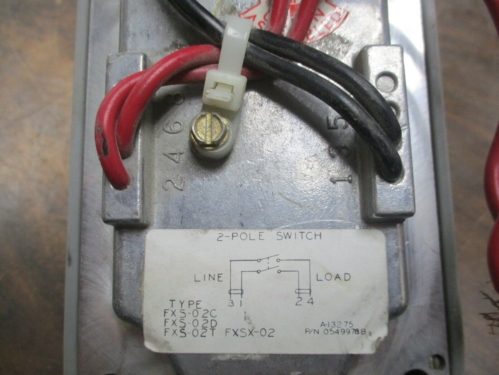 Killark Explosion Proof Tumbler Switch FXS-2C 20A 120/277V 1Ph Used