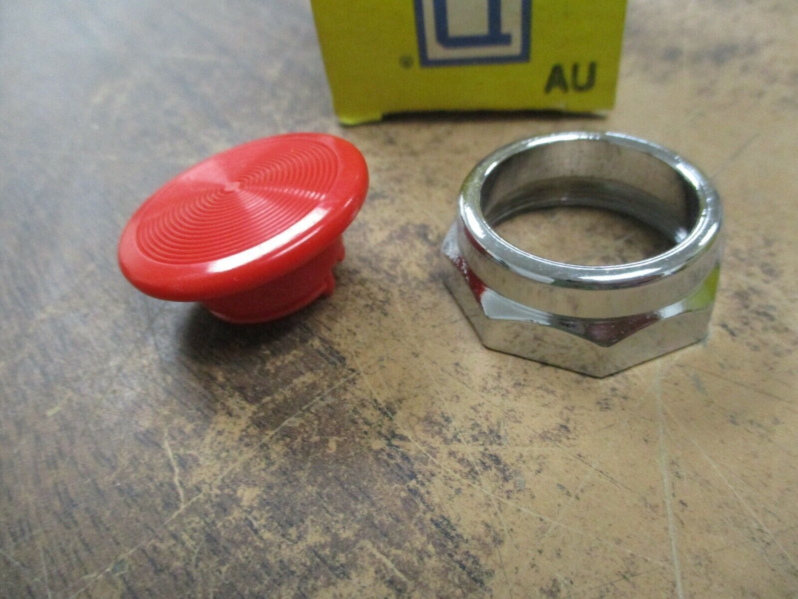 Square D Mushroom Button Kit 9001 K-16R Ser. H 1-3/8" Red New Surplus