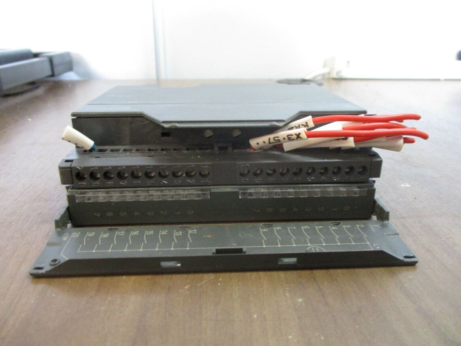 Siemens Simatic S7 Digital Input Module 6ES7 321-1BH02-0AA0 16xDC24V Used