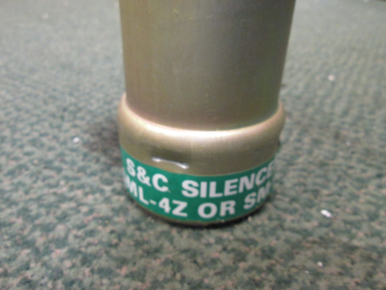 S & C SM 4Z Medium Voltage Fuse 86632-R2 200A Body 14.4-17KV 80E Fuse Refill