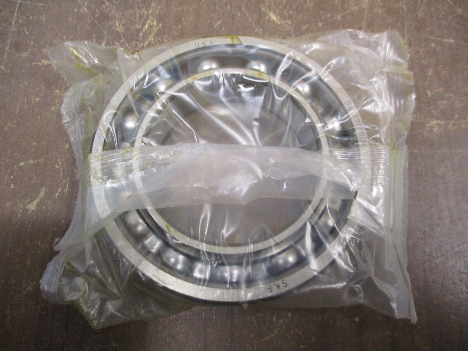SKF Bearing 6011 JEM New Surplus