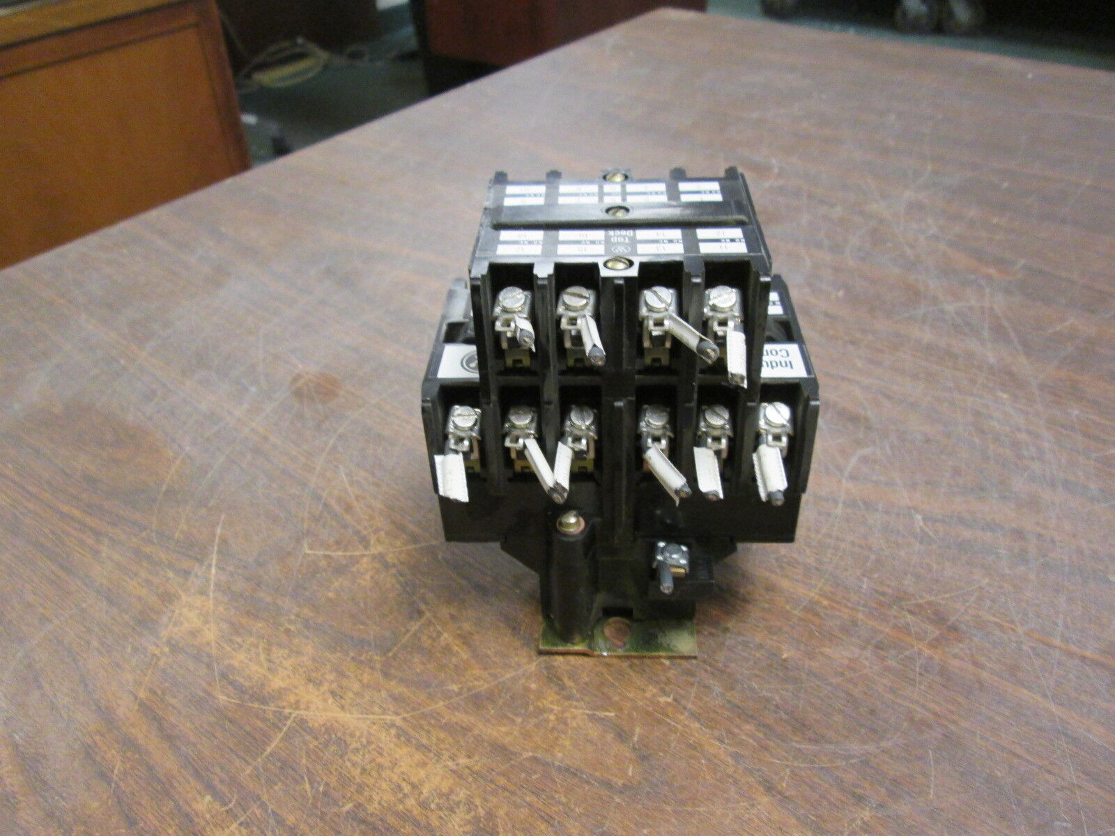 Westinghouse Control Relay w/ 4 Pole Adder AR6A 766A026G01 120V Coil 10A 600V