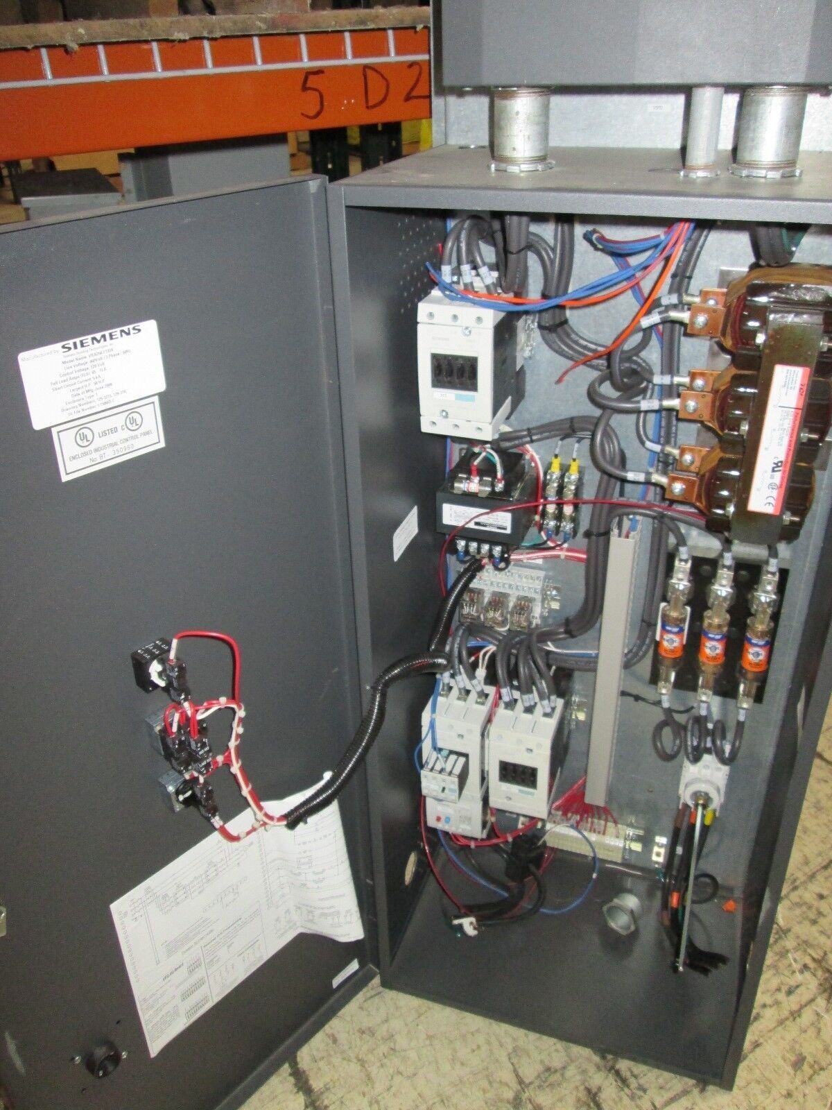 Siemens SED2 AC Drive VBA350.F133X SED2-37/32X 50HP Used