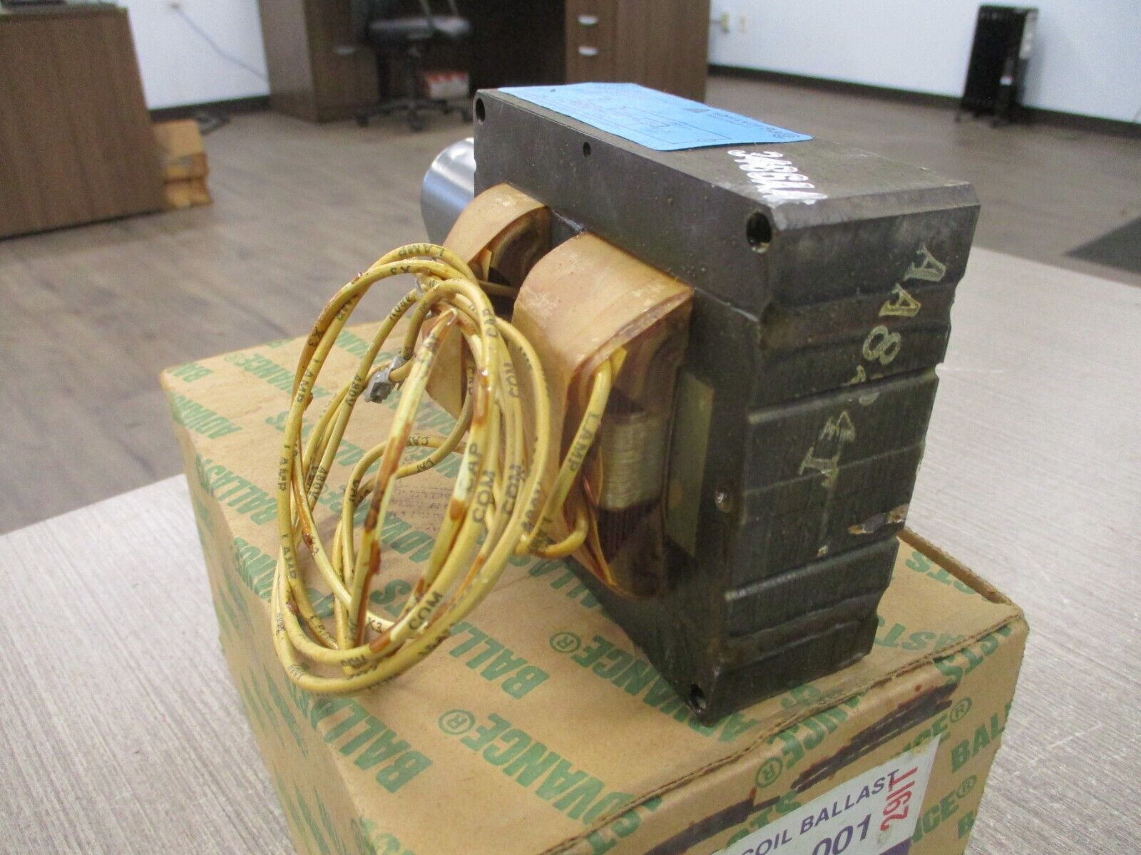 Advance Core & Coil Ballast 71A8241-001 480V 60Hz 250W New Surplus