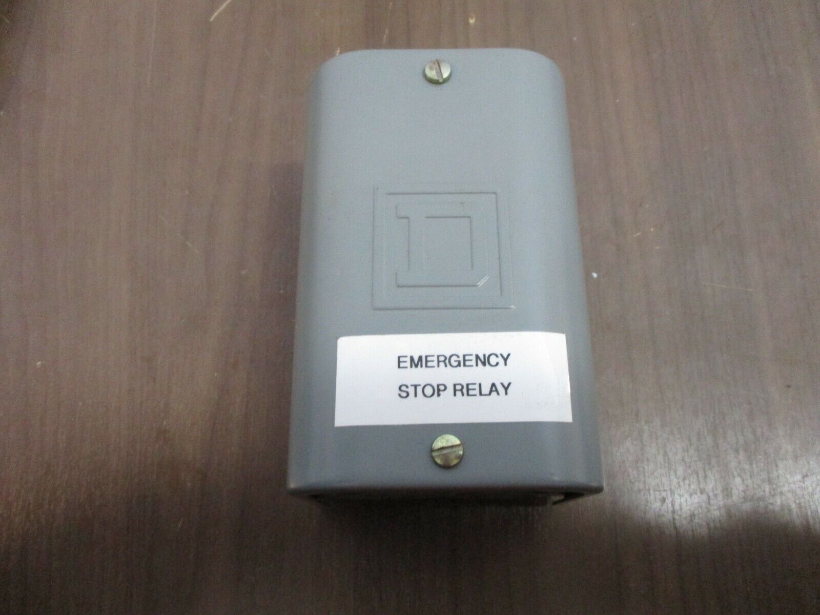Square D Enclosed Power Relay 8501 C015V20 Ser. C 120V Coil Nema 1 Enclosure