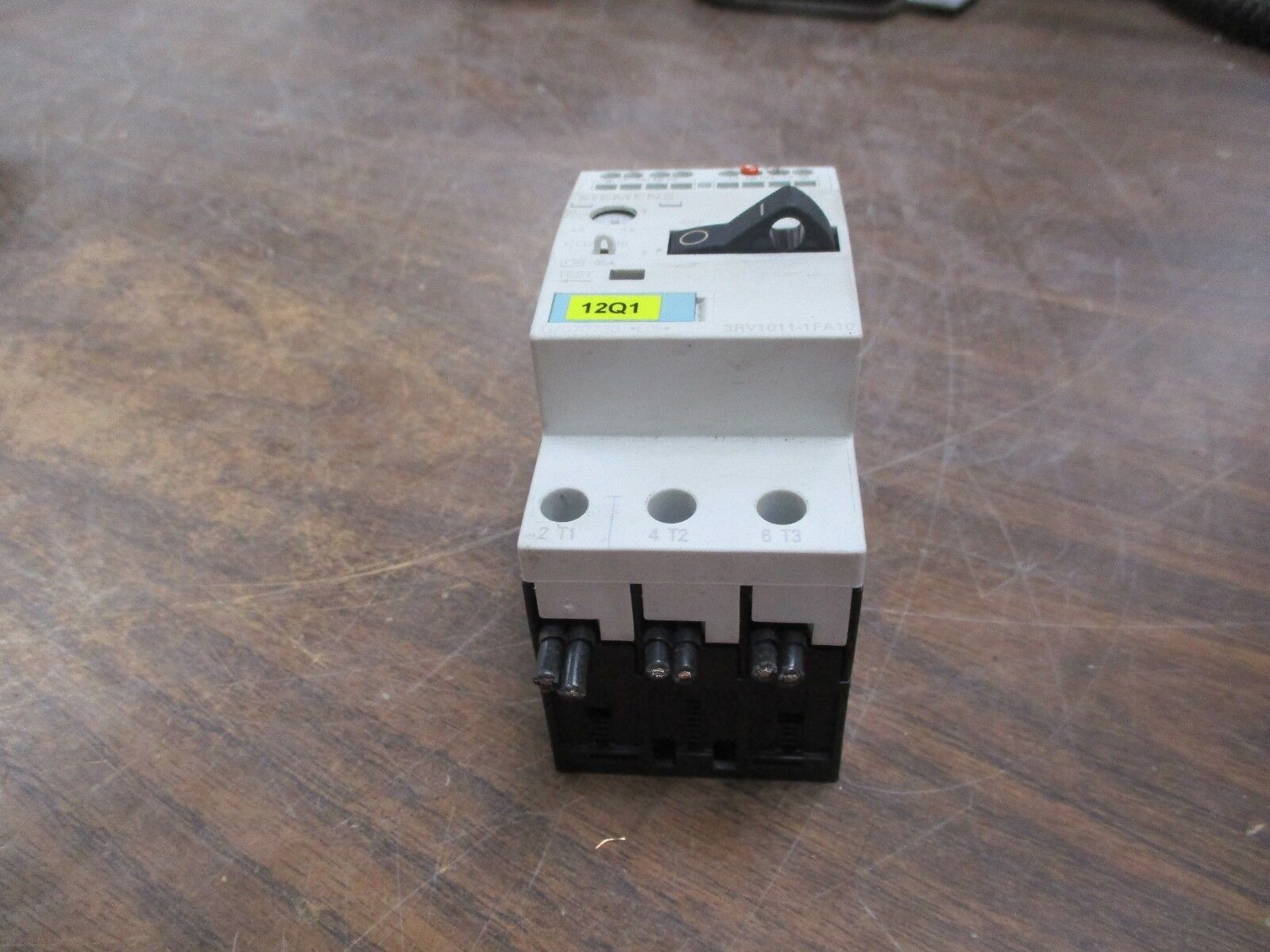 Siemens Sirius Motor Protector 3RV1011-1FA10 Trip: 3.5-5A Used