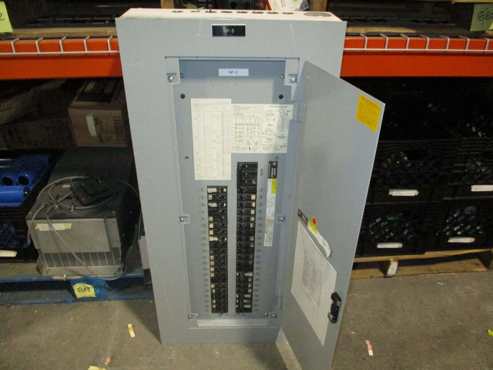 GE Main Breaker Circuit Breaker Panel AQF3421ATX 125A Max, 100A Main 208/120V