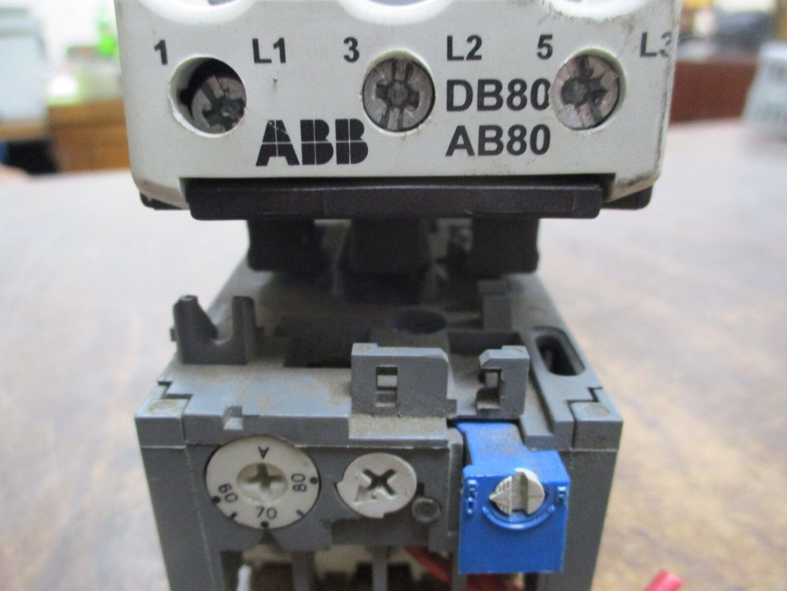 ABB Solid State Overload w/ Din Rail Adapter TA75 DU Trip: 60-80A Used