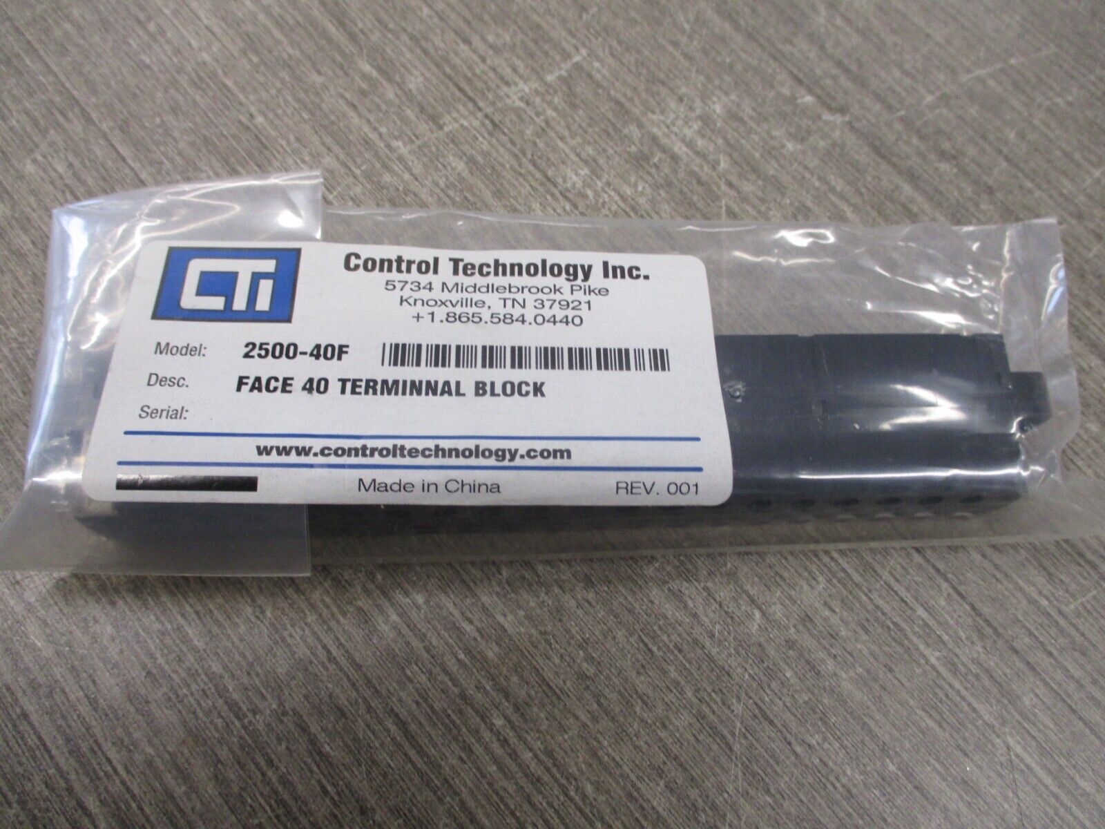 CTI Face 40 Terminal Block 2500-40F Rev. 001 New Surplus
