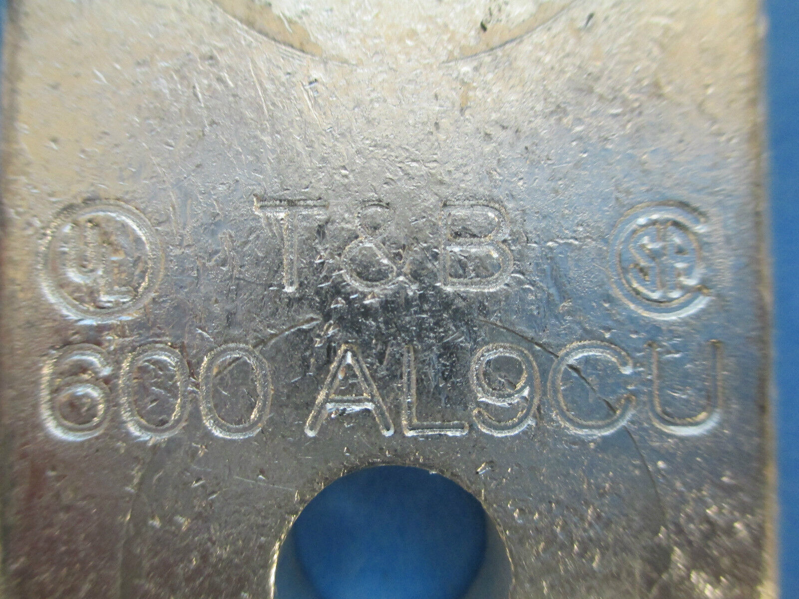 T&B Crimp Lug 60275, 600 kcmil Black Die 106