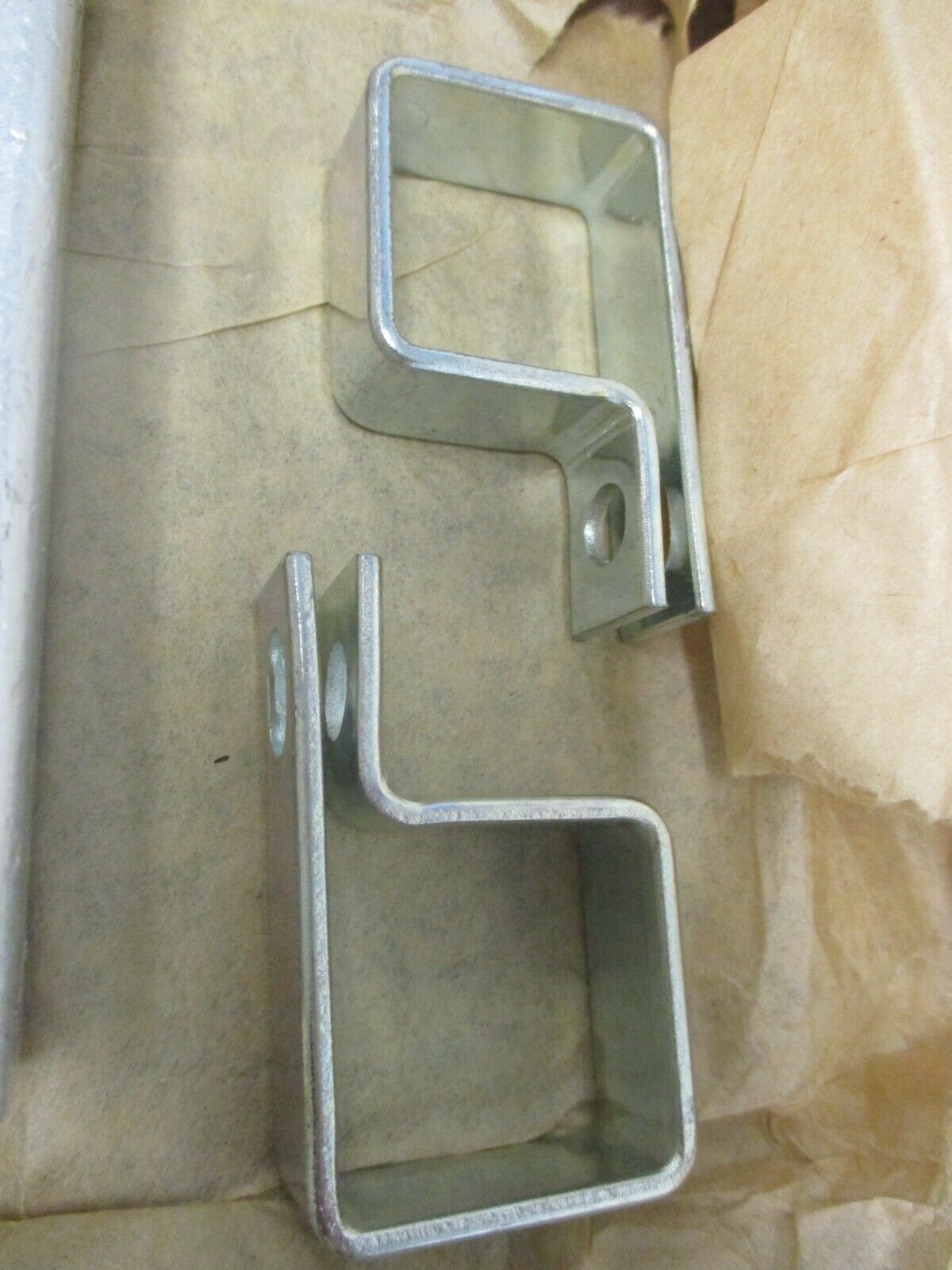 Alemite Outlet Block 381174-2 New Surplus