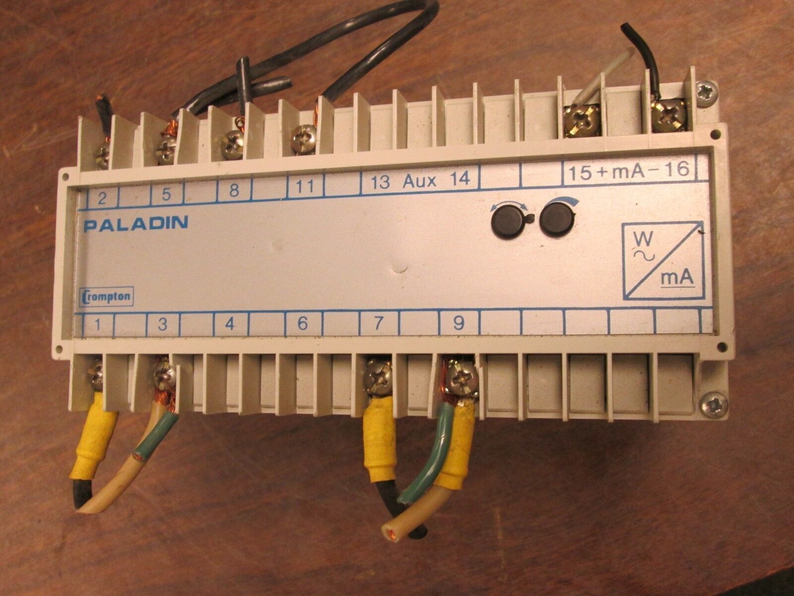 Crompton Transducer 256-TWMU-04-13 480V L-L CT 80/1 4125W Range 0-330KW Used