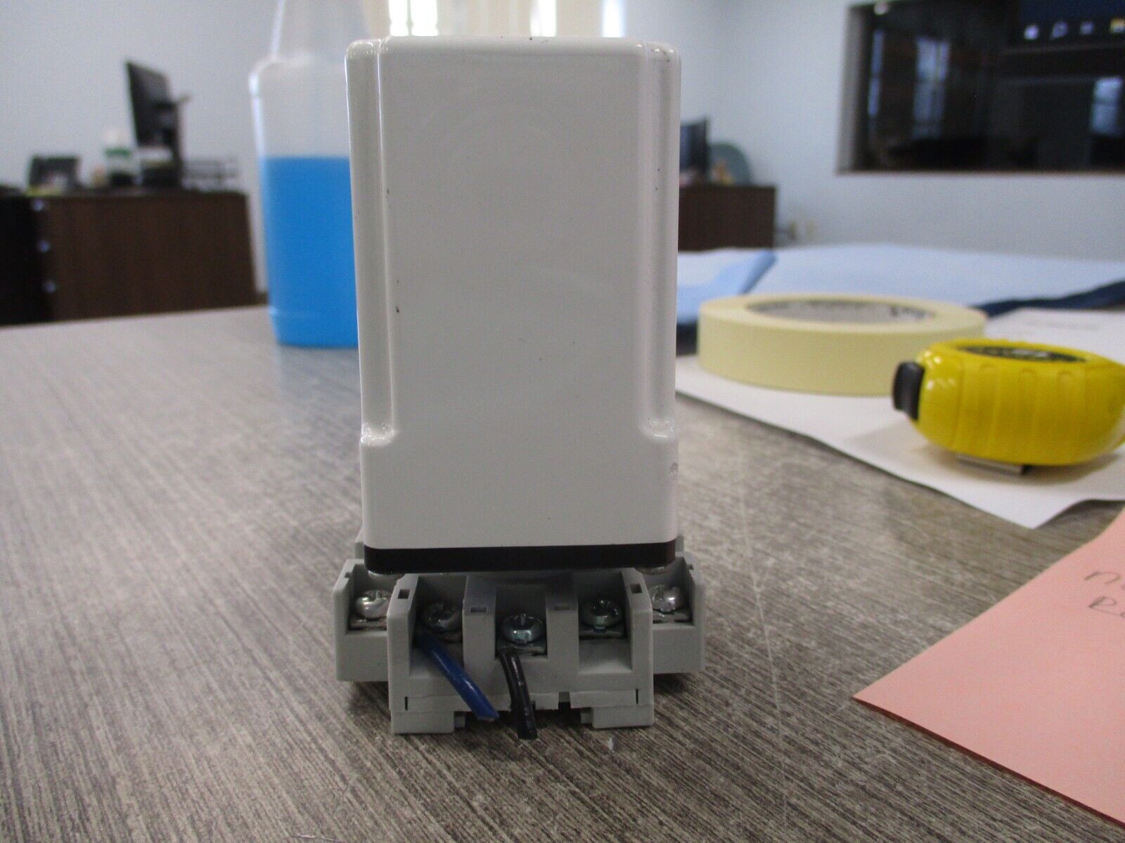 Eaton Time Delay Relay TMR5CF2S120 120V AC/DC Delay: Fixed 2 Sec w/ Base Used