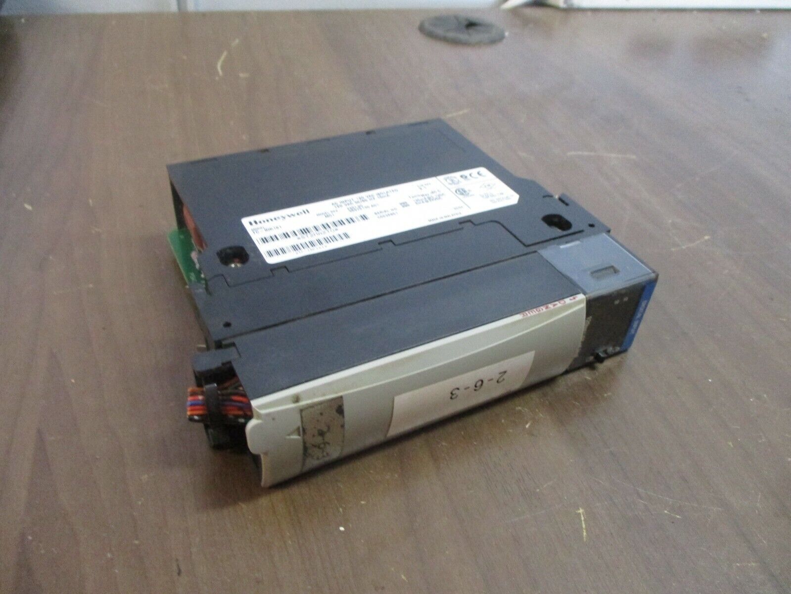 Honeywell AC Isloated Input Module TC-IDK161 Rev. M01 F/W Rev. 2.1 120V Used