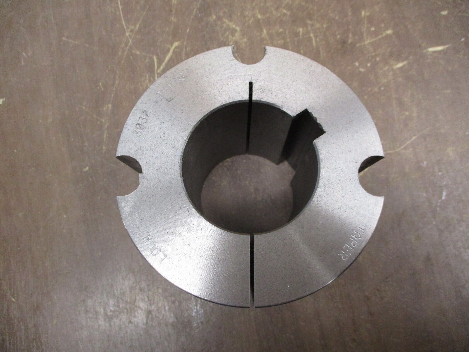 Dodge Bushing 117023 3030 x 2 1/8-KW New Surplus