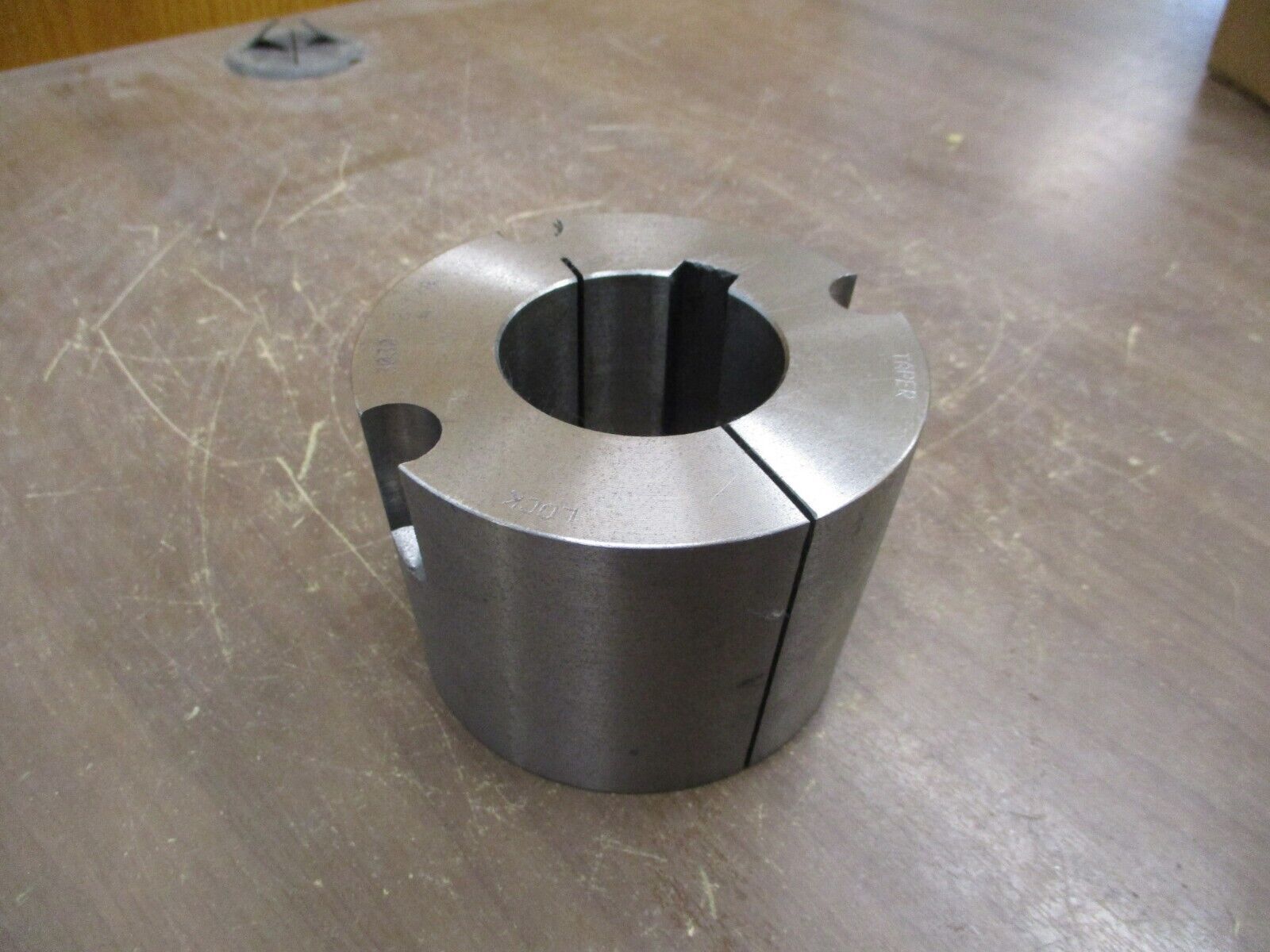 Dodge Bushing 117023 3030 x 2 1/8-KW New Surplus