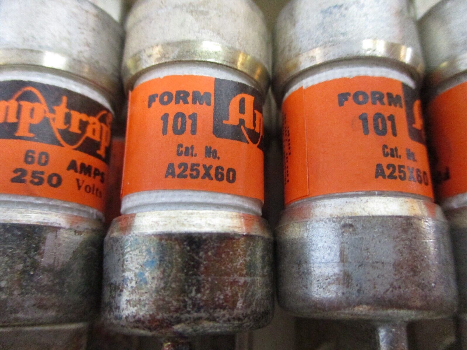 Shawmut Amp-Trap Fuse A25X60 60A 250V *Box of 10* New Surplus