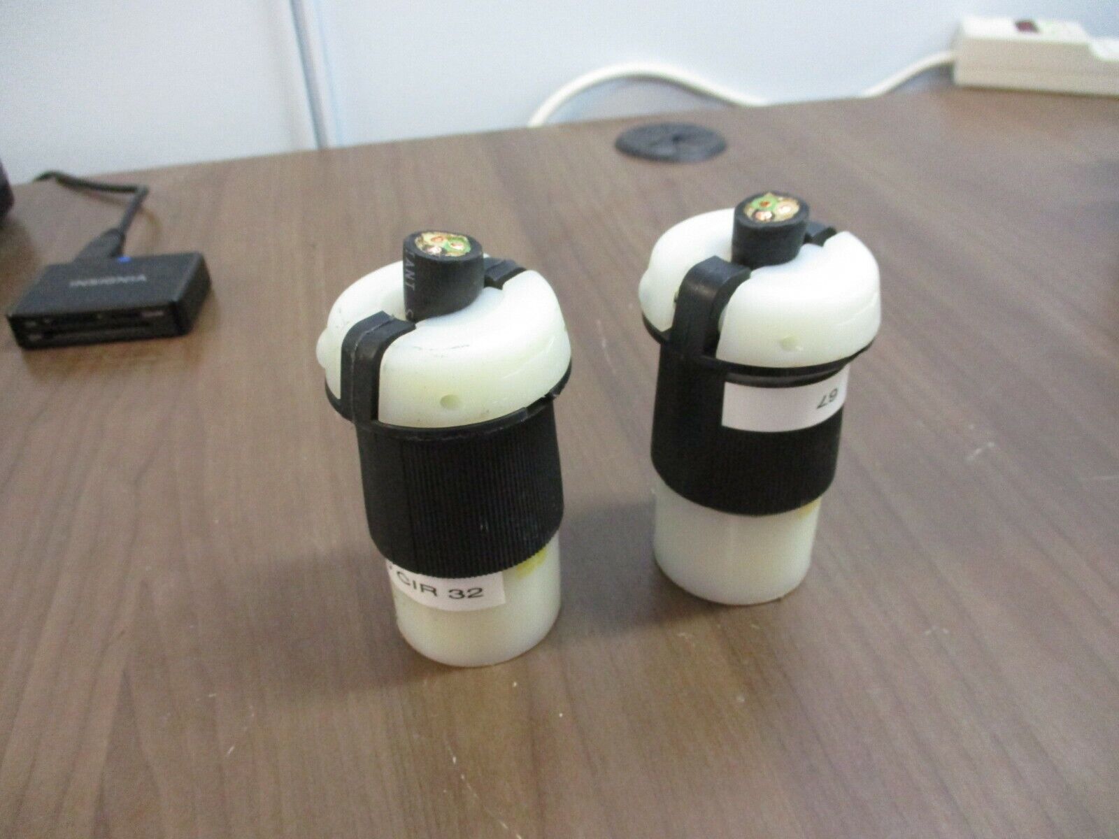 Hubbell Connector HBL2613 30A 125V *Lot of 2* Used