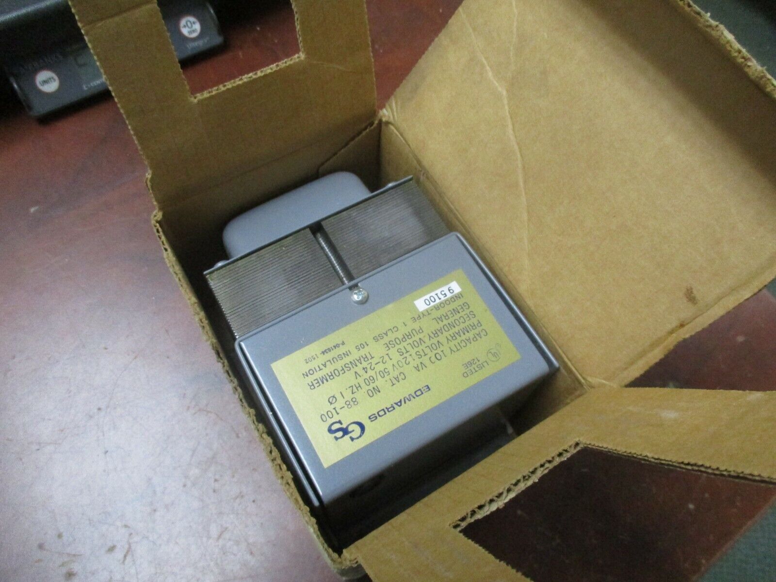 Edwards Transformer 88-100 100VA Pri: 120V Sec: 12/24V 50/60Hz 1Ph New Surplus
