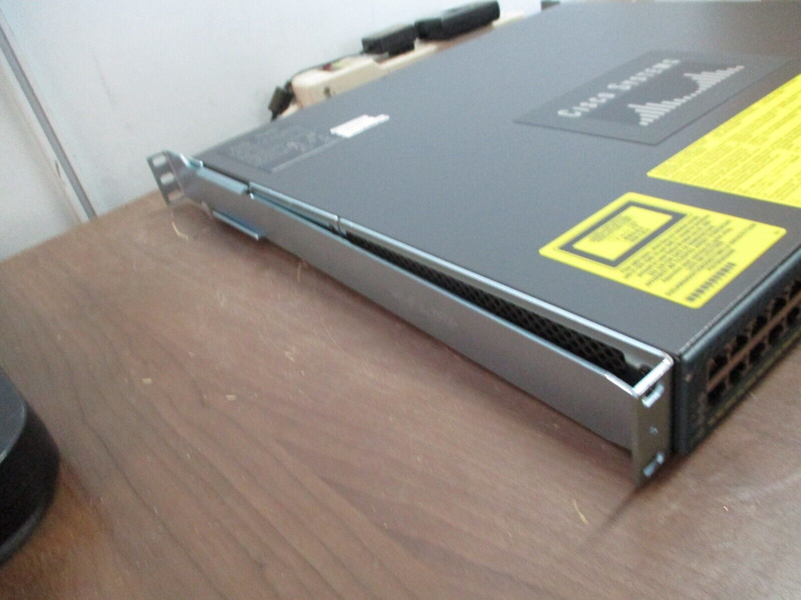 Cisco Catalyst 4948 48-Port Switch WS-C4948 S V06 (48) Gigabit Ports Used