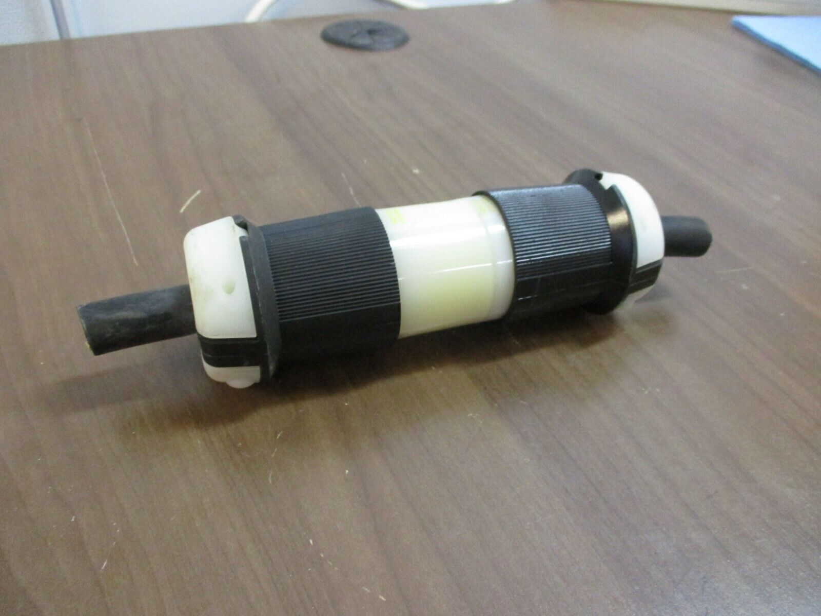 Hubbell Plug & Connector Set HBL2313/HBL2311 20A 125V Used