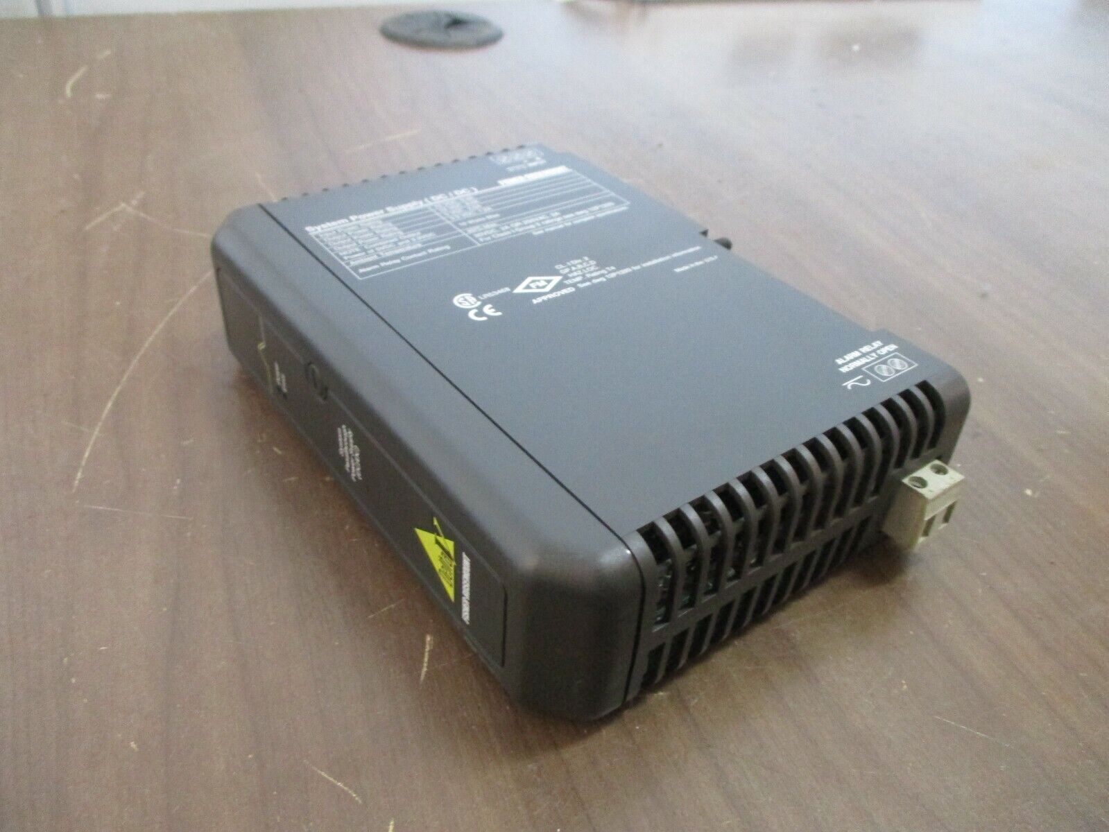 Fisher-Rosemount KJ1501X1-BB1 Delta V System Power Supply 12P0678X032 Rev. H