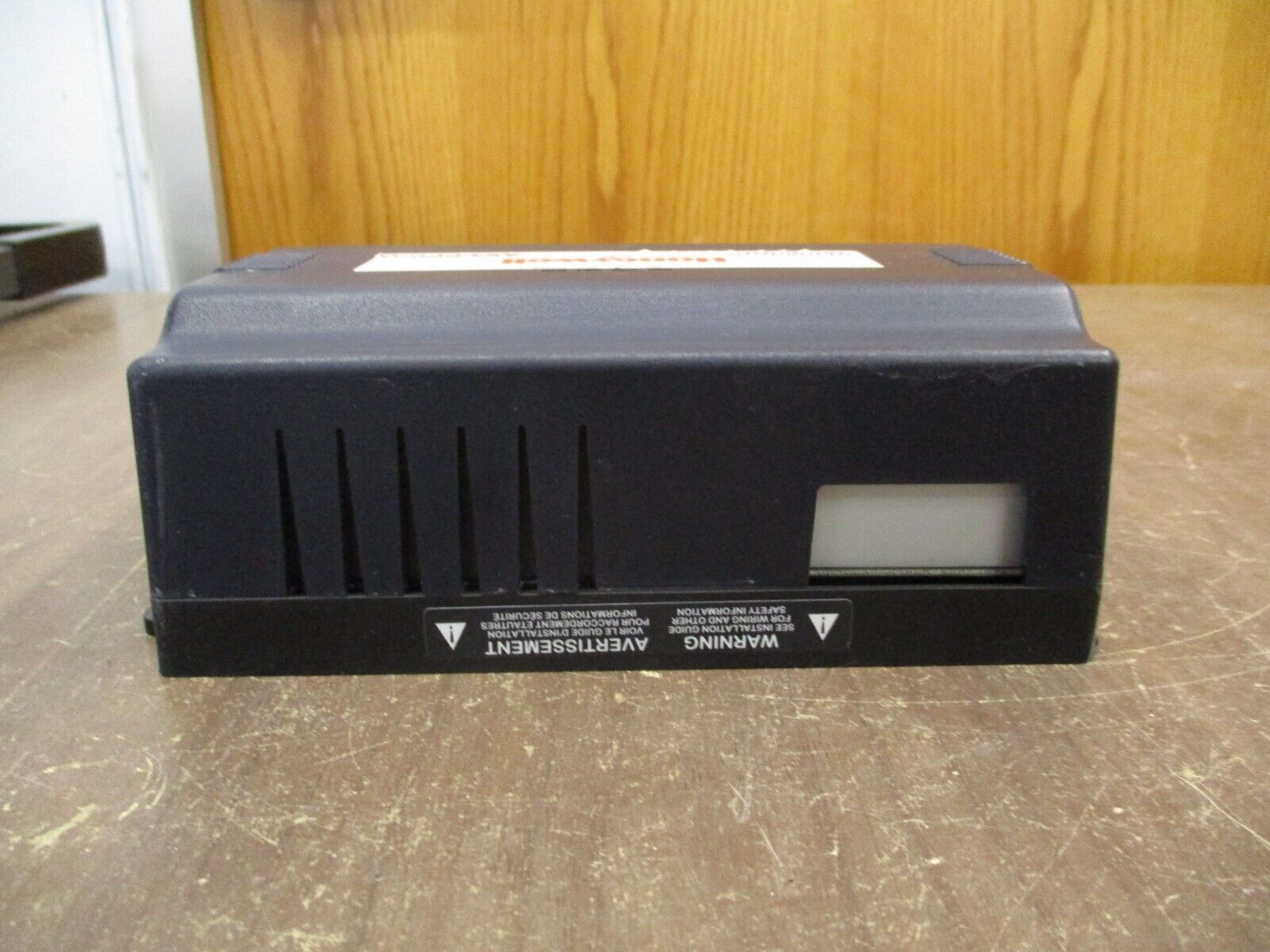 Honeywell Programmable Plant Controller AX3-PPC-O *Broken Mounting Foot* Used