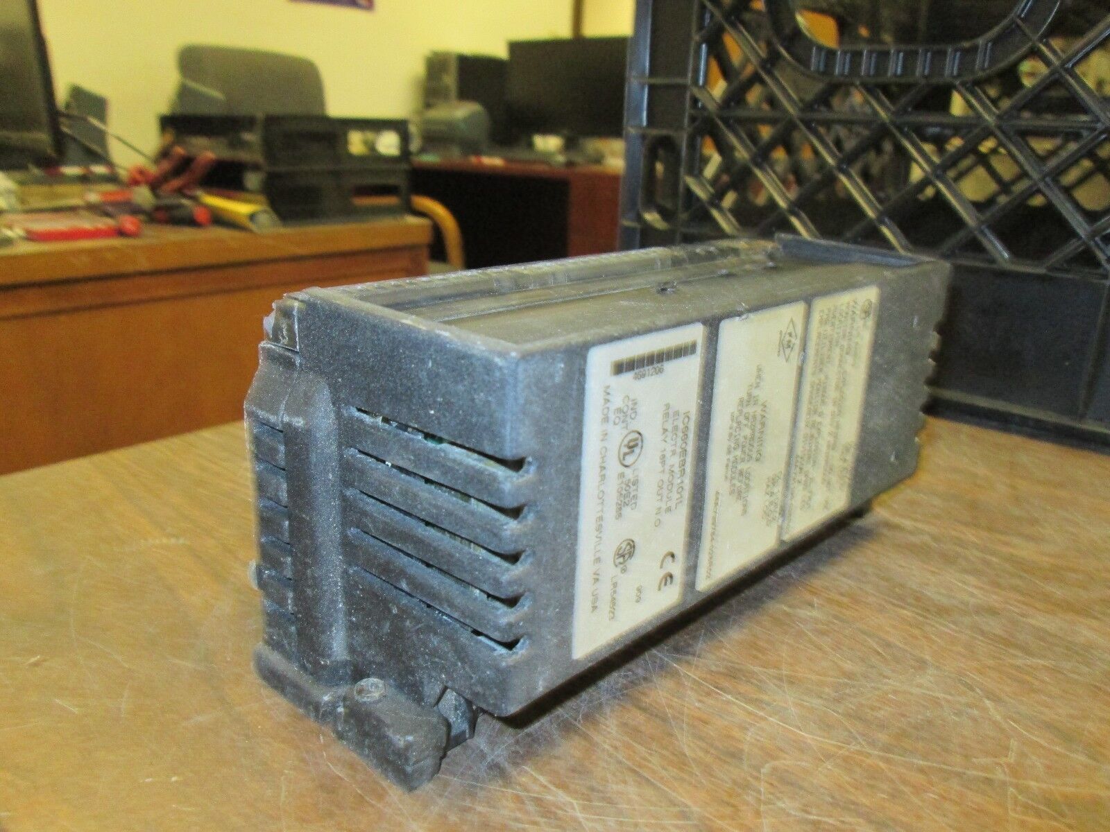 GE Fanuc Genius Module IC660EBR101L IC660TBR101K Used - missing terminal cover