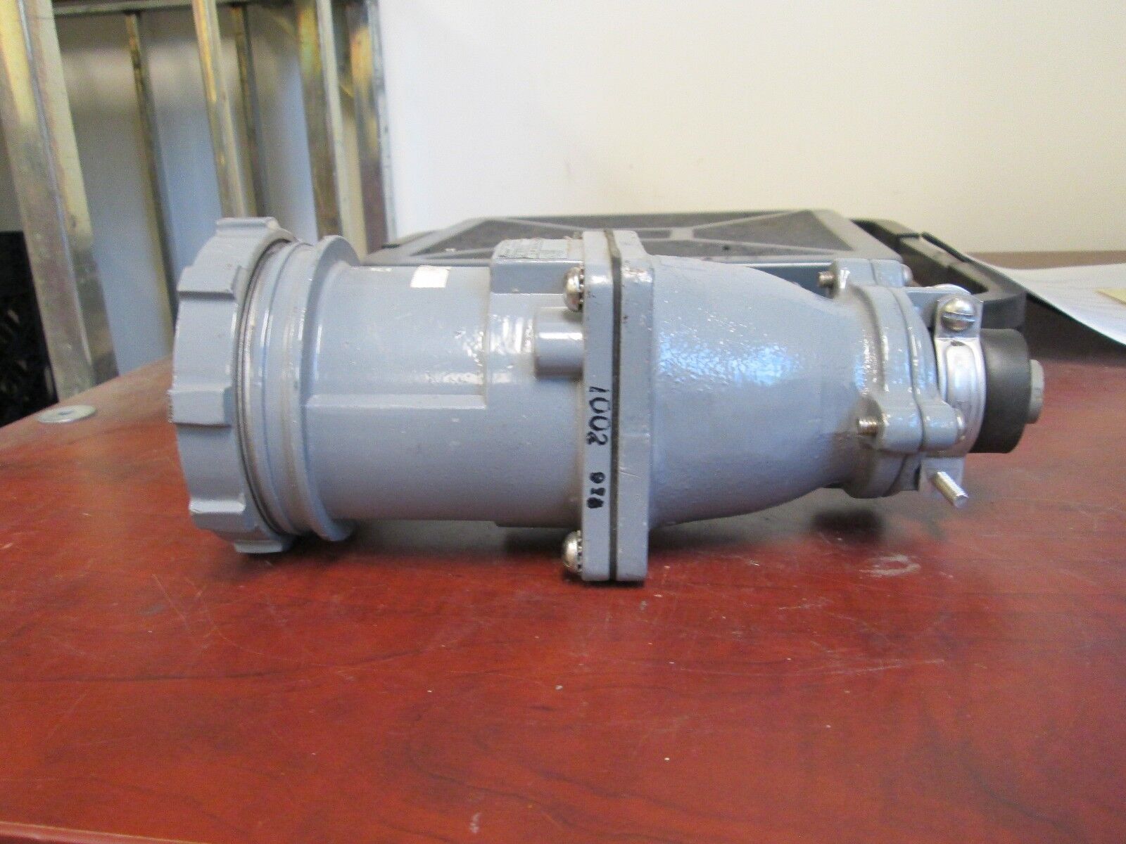 Russellstoll Connector DP35CK 30A 600V 50-400Hz 4W Used