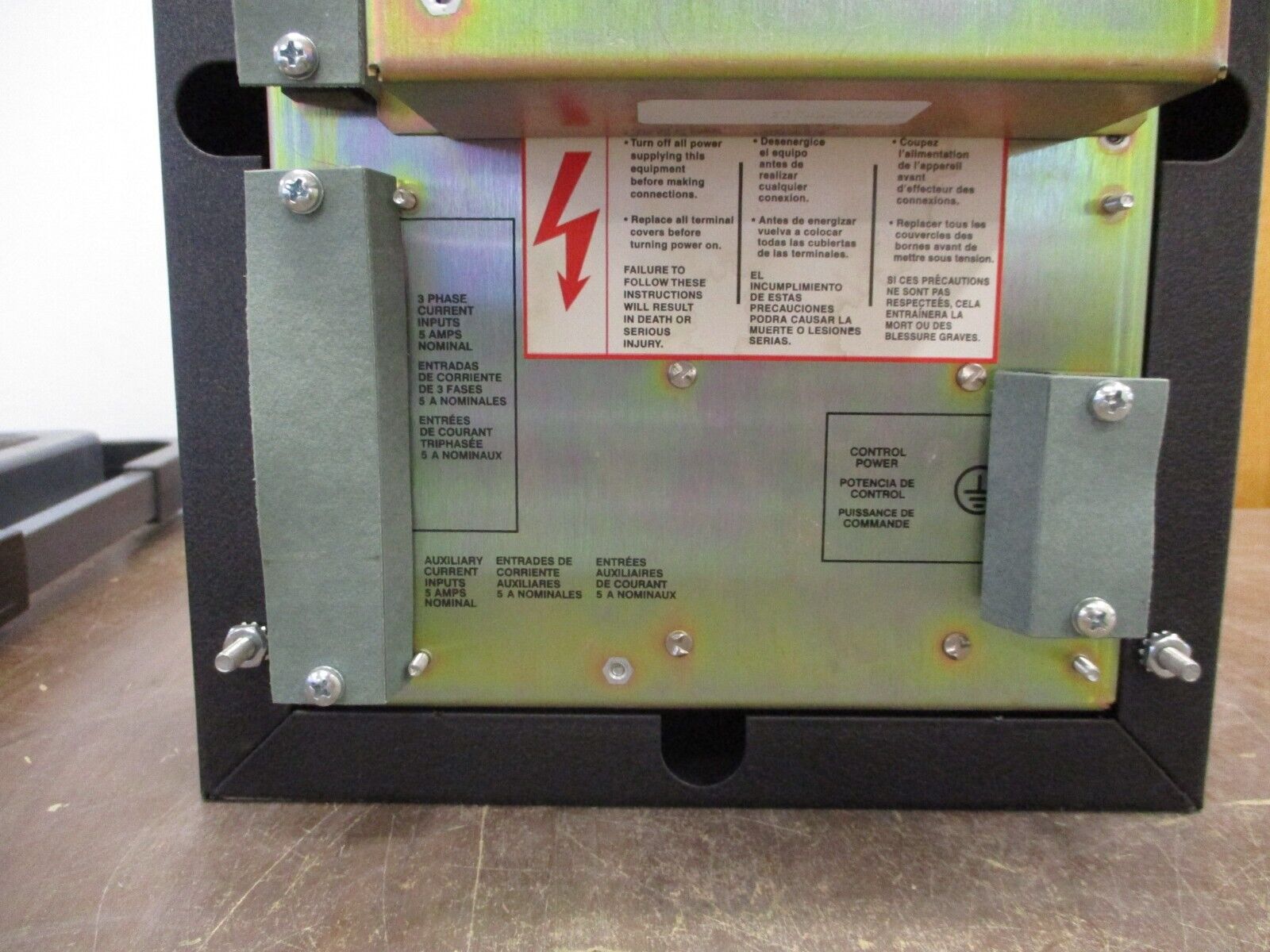 Square D PowerLogic Circuit Monitor 3020 CM2350 w/ 3020 IOM-44 Used